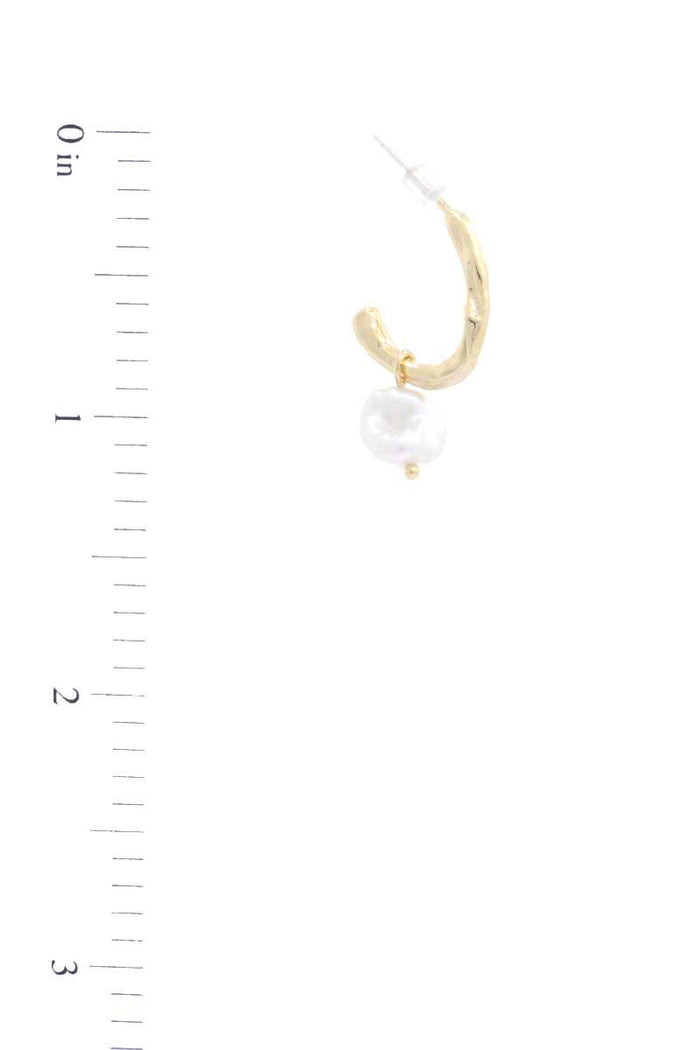Open Circle Peral Bead Earring